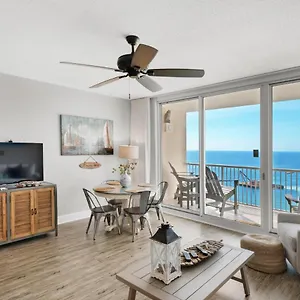  Holiday home Majestic Towers 1-1006